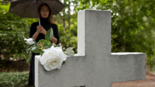 Dia de Finados: Origem, tradições e planos funerários