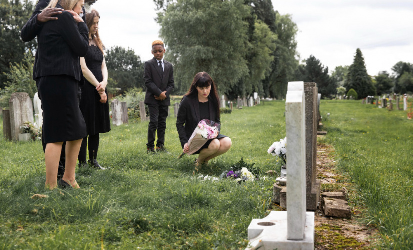 Quanto custa um enterro? Como lidar com a perda sem um plano funerário